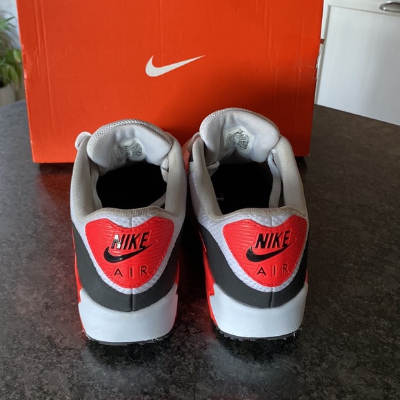 🦁 Nike Air Max 90 Sneakers - Picture 5 of 11